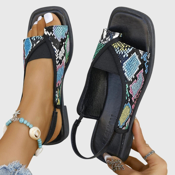 Alvhilde | Dame Kontrast Rem Flade Sandaler