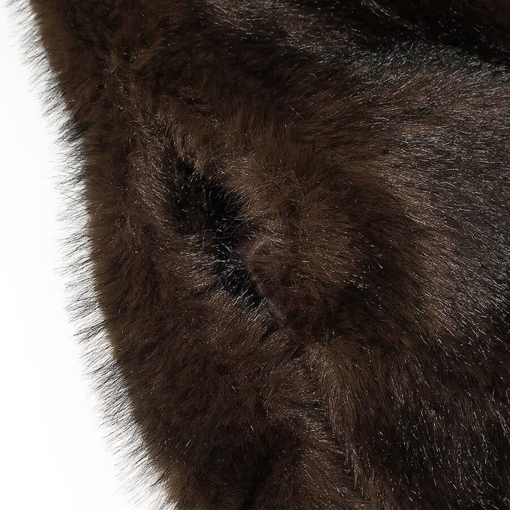 Kunstpels Frakke med Stort Krave og Oversized Fit