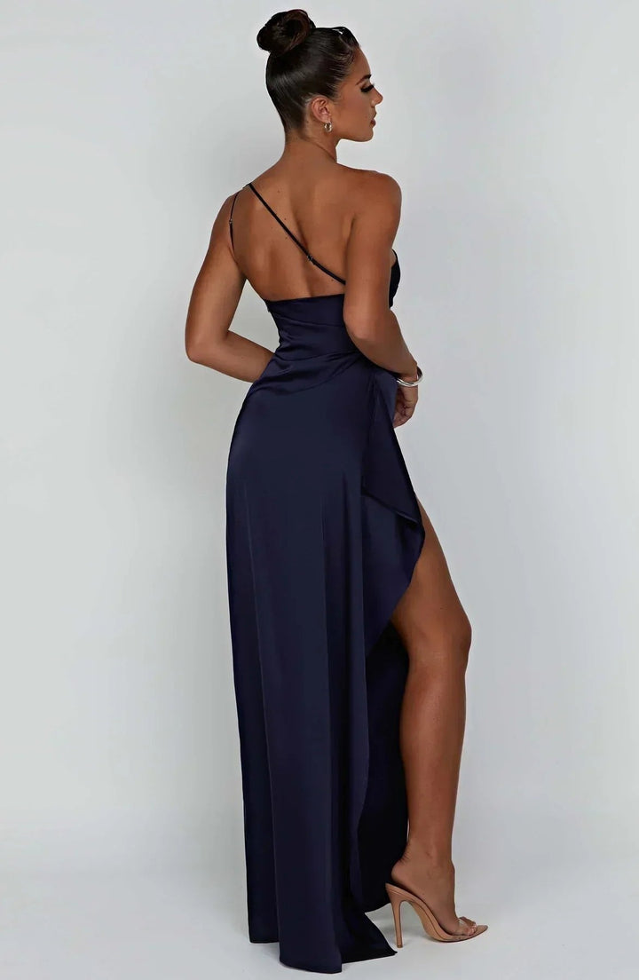 Laura | Dame Asymmetrisk One-Shoulder Satin Maxi Aftenkjole Høj Slids