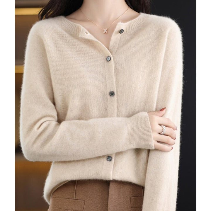 Astrid | Damecardigan Merino Uld Rundhalset Knaplukning Strik
