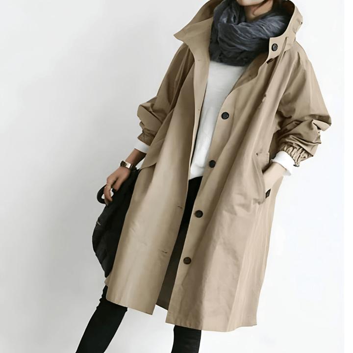Dagmara | Oversized Hættet Frakke med Knapper